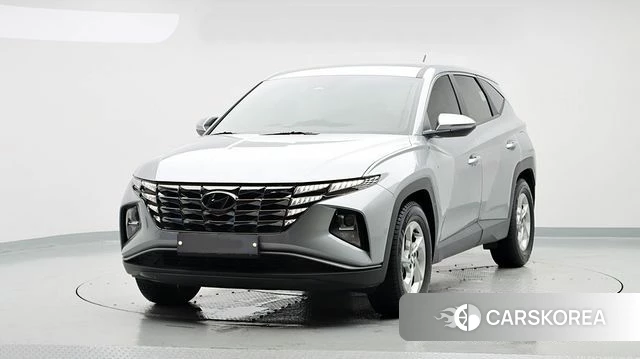 Hyundai Tucson (NX4) 2022 Серебристо-серый из Кореи