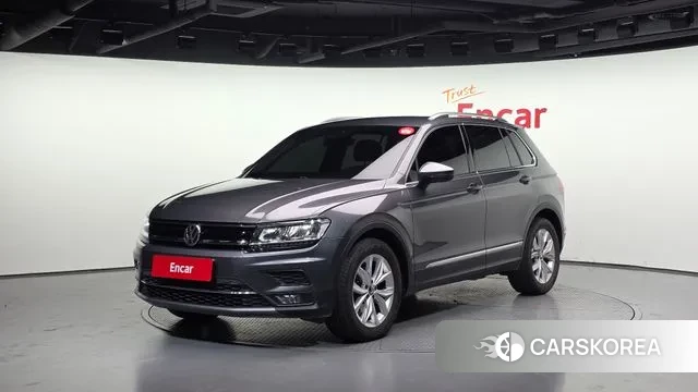 Volkswagen Tiguan second Generation 2020 Серый из Кореи
