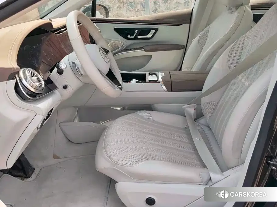 Mercedes-Benz EQS 2024 Silver/gray из Китая