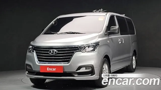 Hyundai The New Grand Starex 2020 Серебристо-серый из Кореи