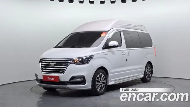 Hyundai The New Grand Starex 2018 Белый из Кореи