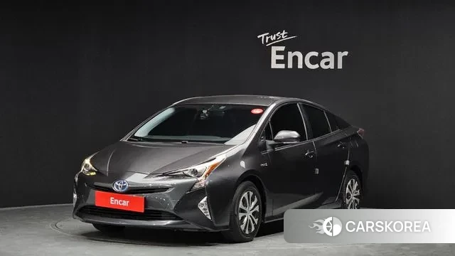 Toyota Prius 4th Generation 2018 Серый из Кореи