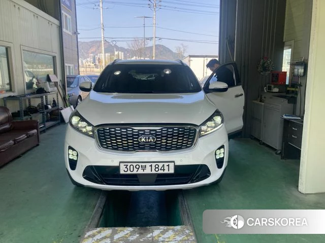 Kia The New Sorento 2018 Белый из Кореи