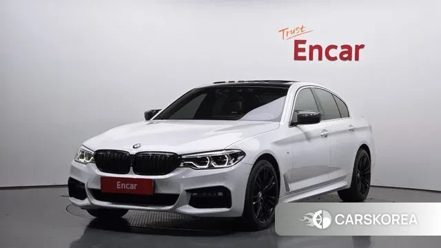 BMW 5 Series (G30) 2018 Белый из Кореи