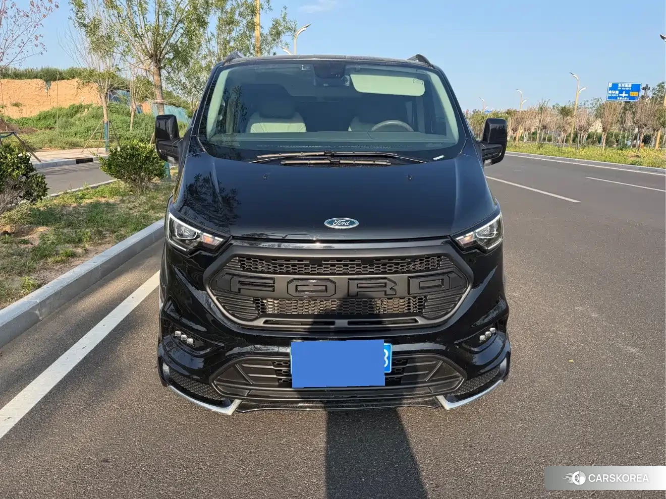 Ford Touruiou 2023 Черный из Китая