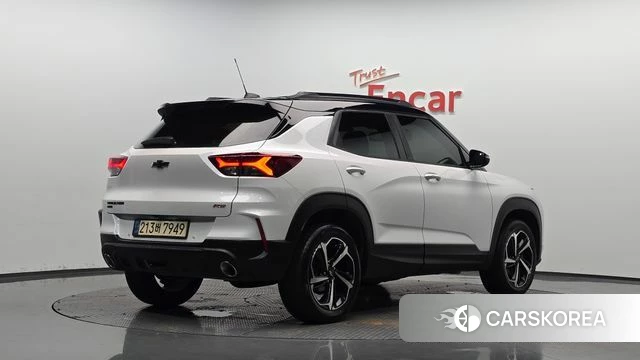 Chevrolet (GM Daewoo) Trailblazer 2021 Белый из Кореи