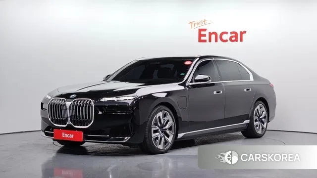 BMW 7 Series (G70) 2023 Черный из Кореи