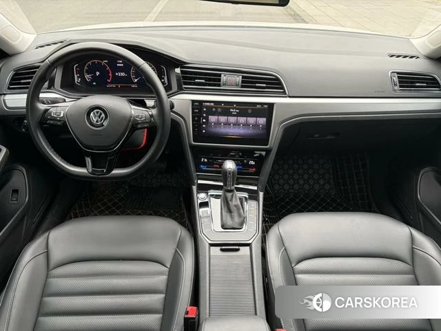 Volkswagen Lingdu 2021 Белый из Китая
