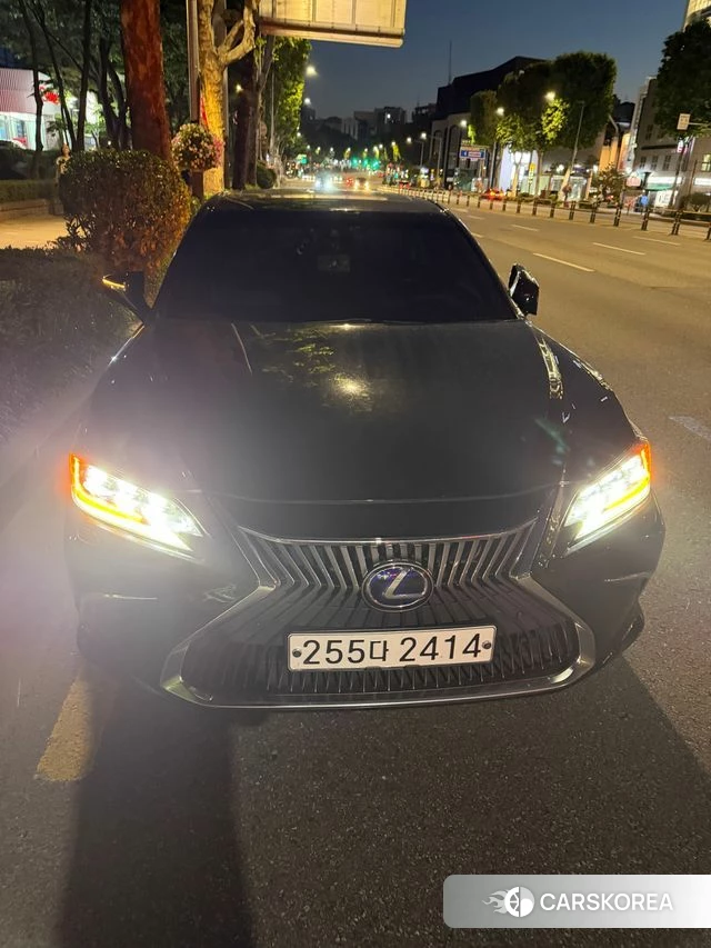 Lexus ES300h 7th generation 2019 Черный из Кореи