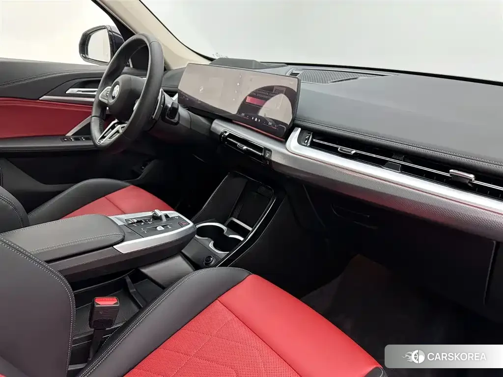BMW X1 2024 Черный из Китая