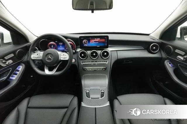 Mercedes-Benz Class C 2021 Белый из Китая