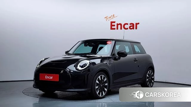 Mini Cooper Electric 2022 Черный из Кореи