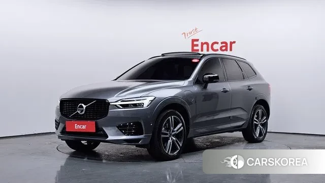 Volvo XC60 second Generation 2020 Серый из Кореи