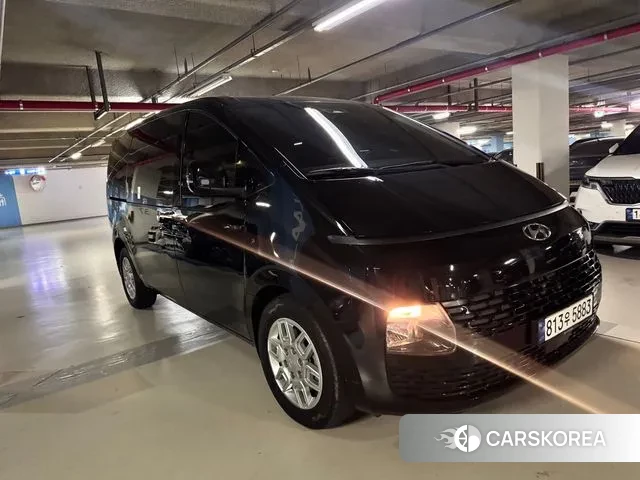 Hyundai Staria 2022 Черный из Кореи