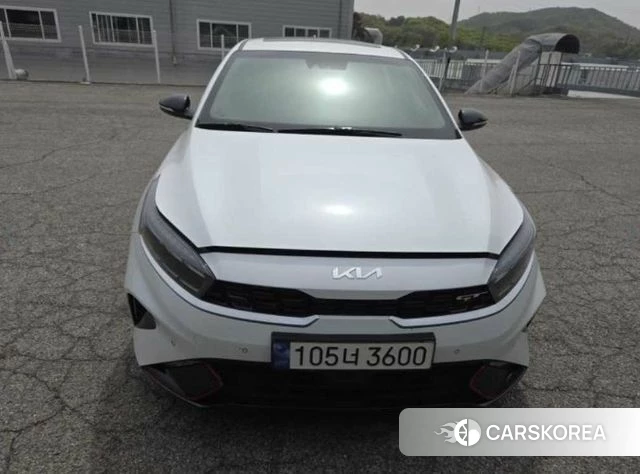 Kia The New K3 2nd generation 2024 Белый из Кореи