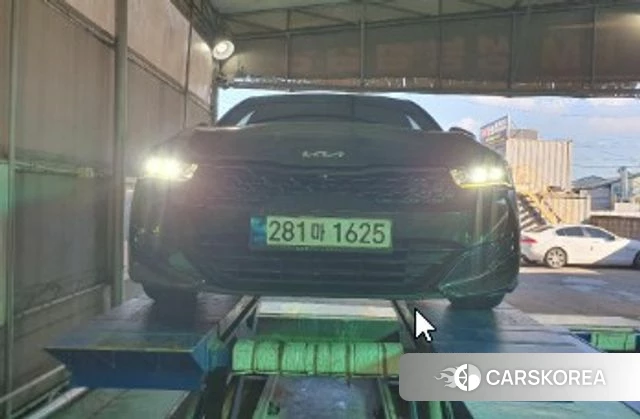 Kia K5 3rd generation 2022 Серый из Кореи