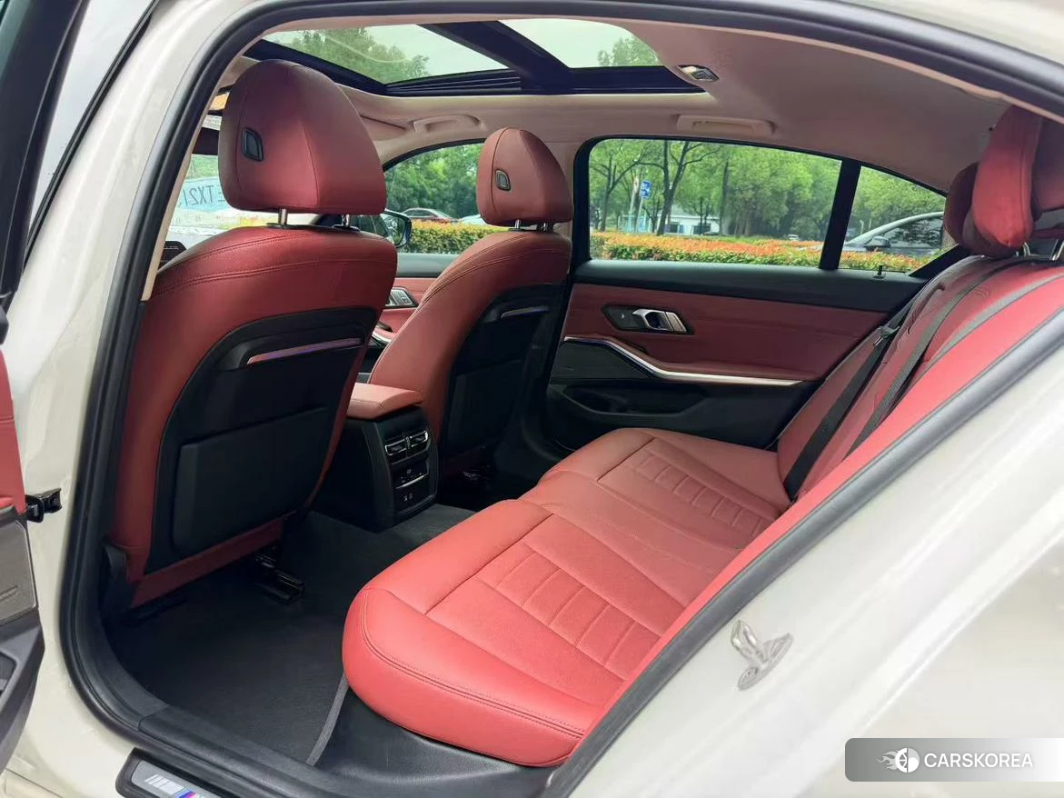 BMW 3 series 2021 Белый из Китая