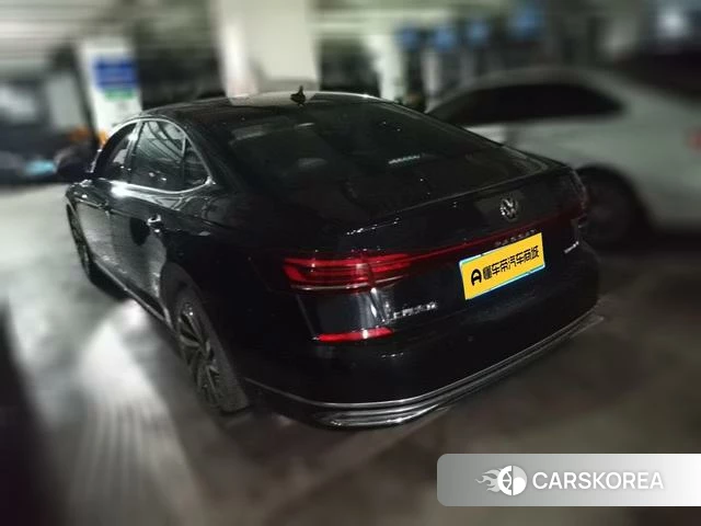 Volkswagen Passat 2021 Черный из Китая