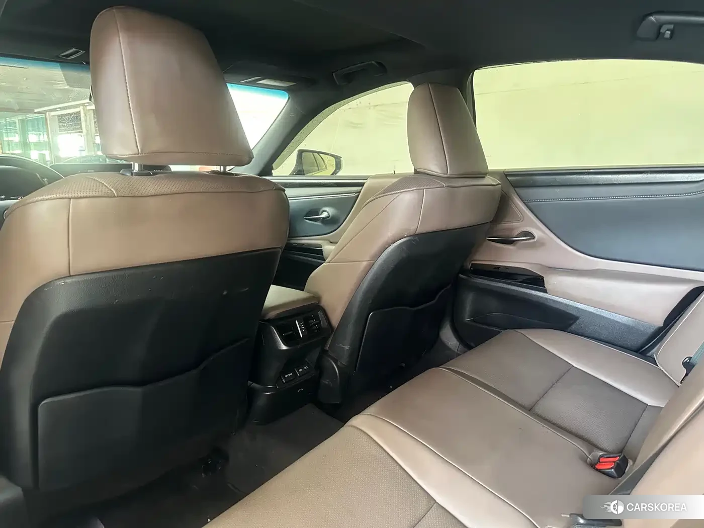 Lexus ES 2023 Белый из Китая