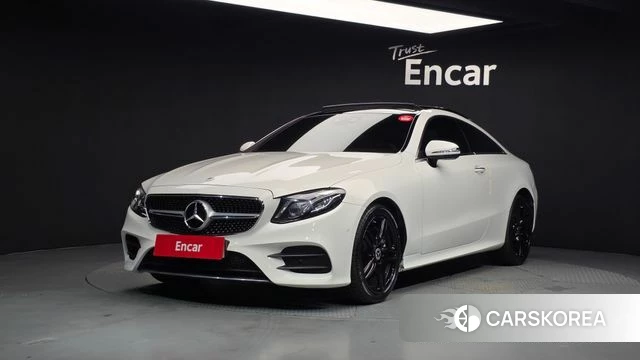 Mercedes-Benz E-Class W213 2018 Белый из Кореи