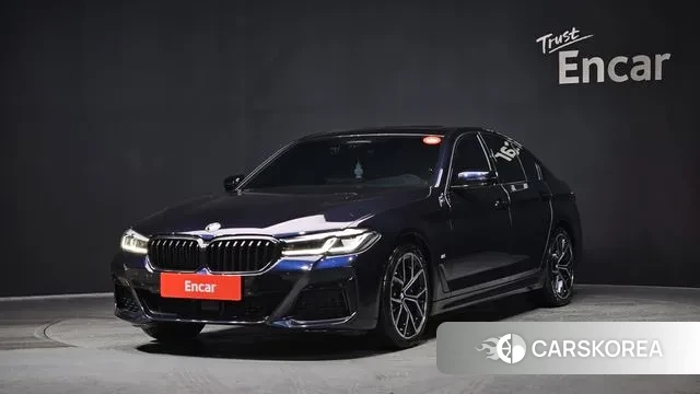 BMW 5 Series (G30) 2022 Черный из Кореи