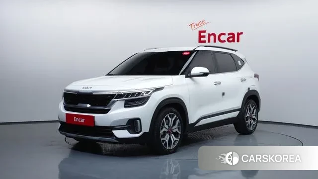 Kia Seltos 2022 Белый из Кореи