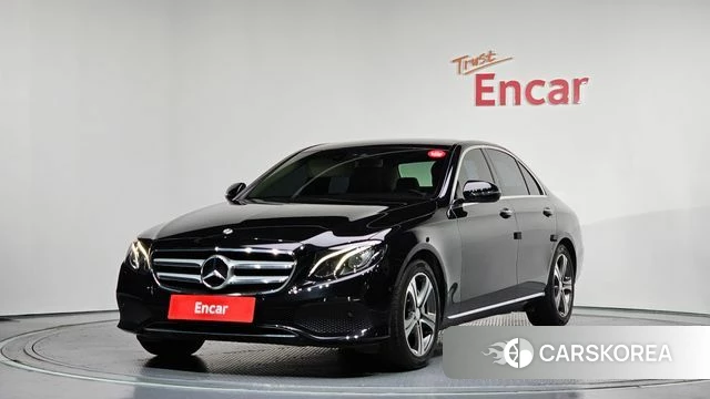 Mercedes-Benz E-Class W213 2018 Черный из Кореи