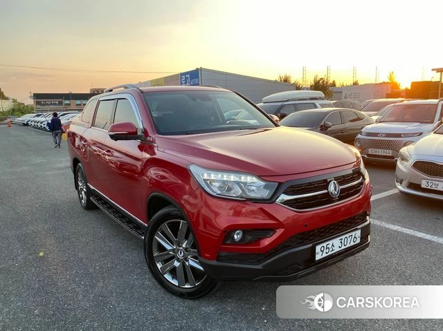 Ssangyong Rexton Sports 2019 Красный из Кореи