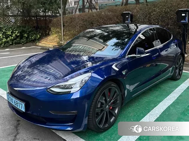 Tesla Model 3 2020 Синий из Кореи