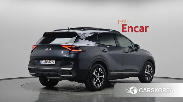 Kia Sportage 5th Generation Hybrid 2023 Серый из Кореи