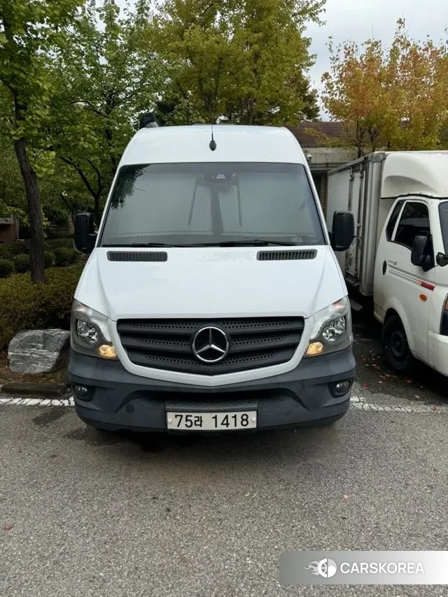 Mercedes-Benz Sprinter 2018 Белый из Кореи