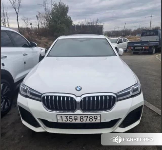 BMW 5 Series (G30) 2021 Белый из Кореи