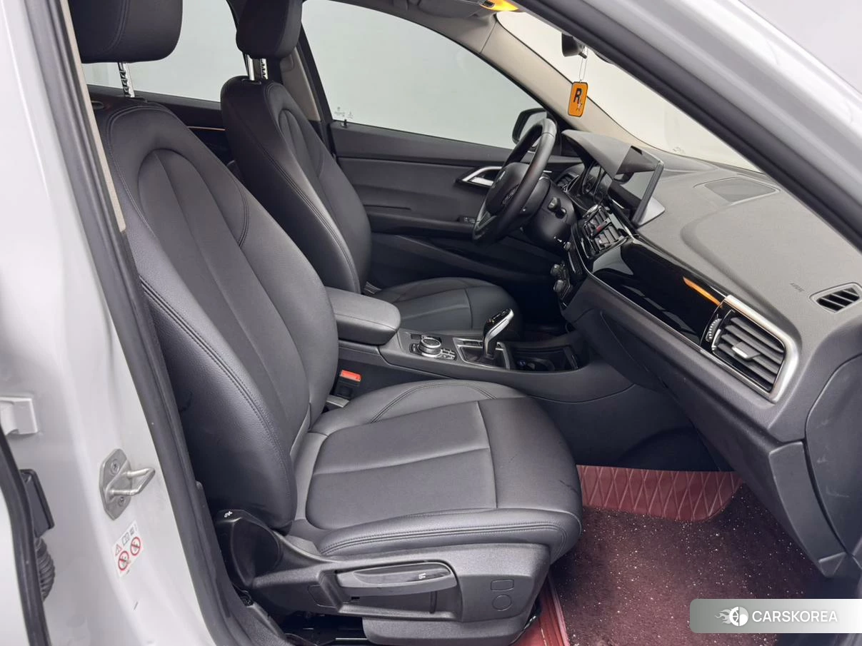 BMW 1 series 2020 Белый из Китая