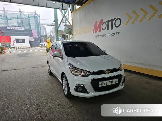 Chevrolet (GM Daewoo) The Next Spark 2018 Белый из Кореи