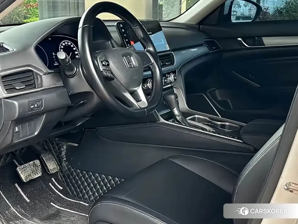 Honda Accord 2022 Белый из Китая