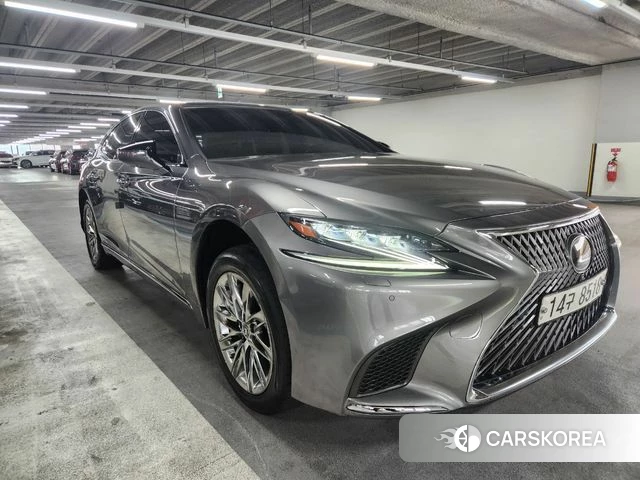 Lexus LS500h 5th generation 2018 Серый из Кореи