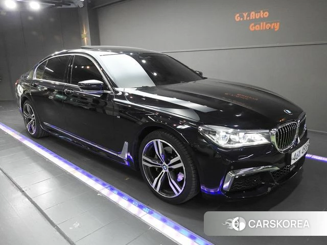 BMW 7 Series (G11) 2018 Черный из Кореи