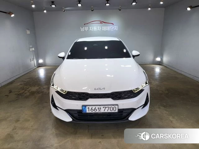 Kia K5 3rd generation 2021 Жемчужный цвет из Кореи