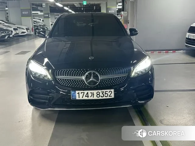 Mercedes-Benz C-Class W205 2021 Черный из Кореи