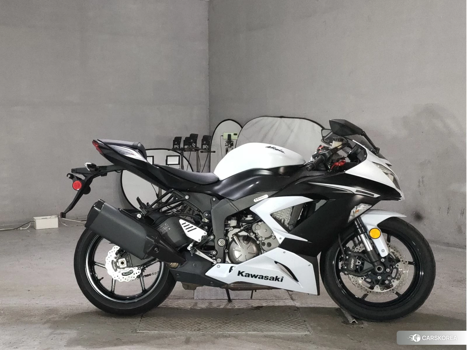 Kawasaki ZX-6R NINJA 2015 из Японии, фото 3