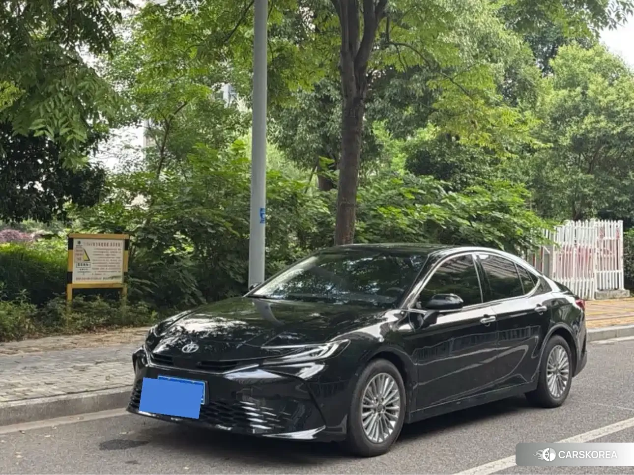 Toyota Camry 2024 Черный из Китая