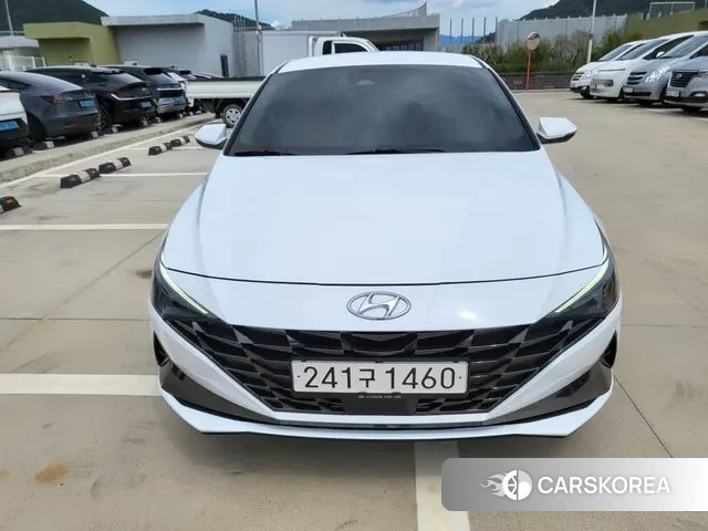 Hyundai Avante (CN7) 2021 Белый из Кореи