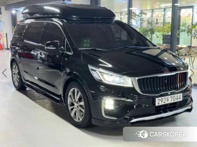 Kia The New Carnival 2018 Черный из Кореи