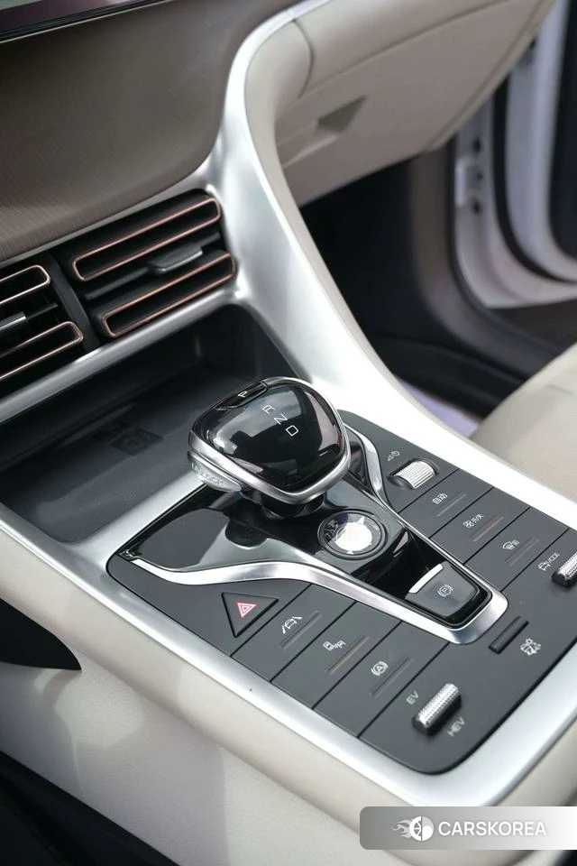 BYD Song Pro DM 2022 Белый из Китая