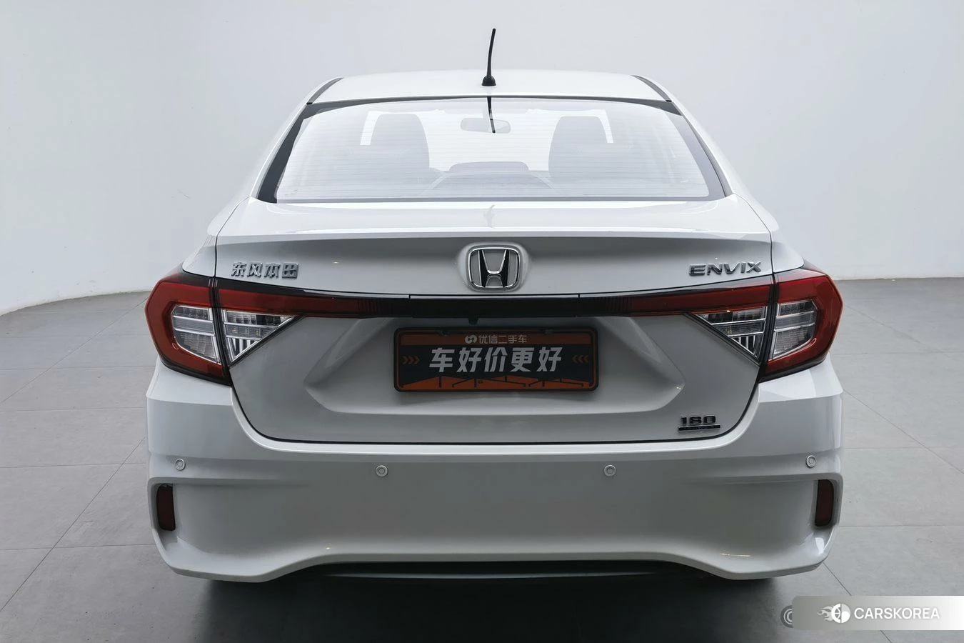Honda Enjoy domain 2019 Белый из Китая