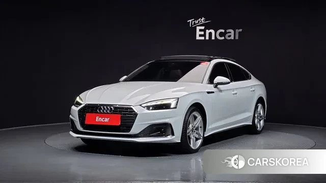 Audi A5 (F5) 2023 Белый из Кореи