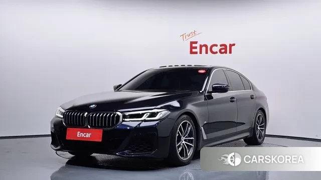 BMW 5 Series (G30) 2021 Черный из Кореи