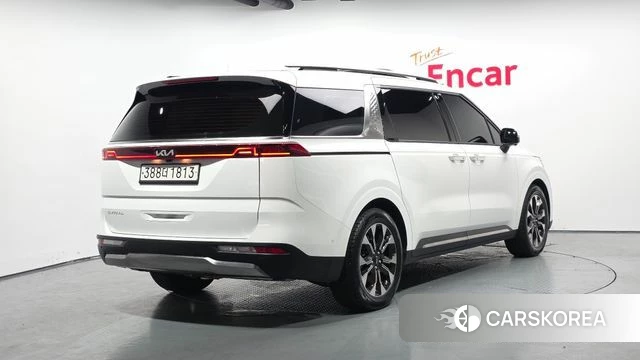 Kia Carnival 4th generation 2023 Белый из Кореи