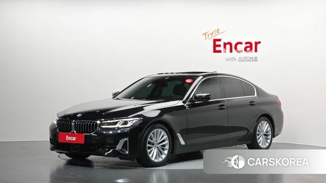 BMW 5 Series (G30) 2023 Черный из Кореи