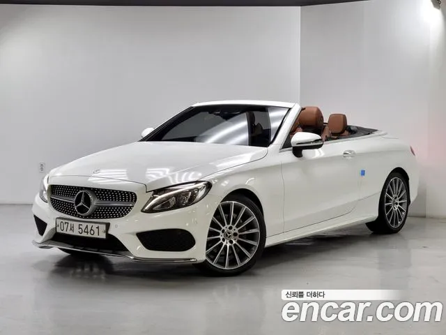 Mercedes-Benz C-Class W205 2018 Белый из Кореи